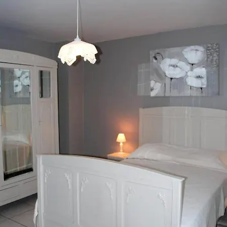 Casa vacanze House With 5 Bedrooms In With Enclosed Garden And Wifi